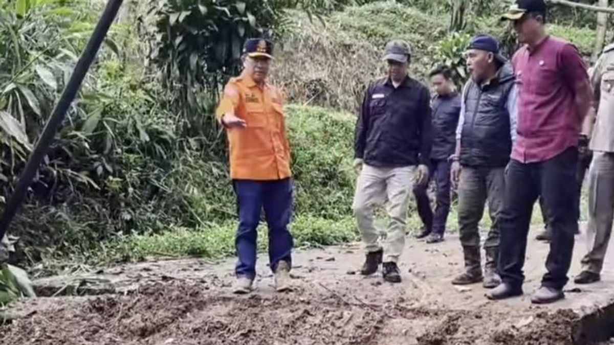 Cianjur Regency Governmentは、1日8つの完成地点でアンブラス道路を処理することを目標としています