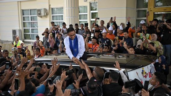 Anies veut que les jeunes prennent le rôle de la construction de fermes