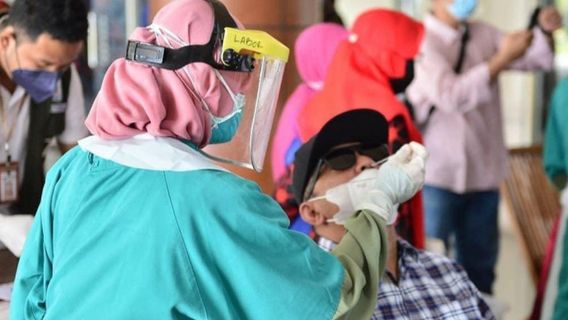 Kabar Gembira dari Bandara Husein Sastranegara Bandung, Tarif Tes PCR di Sana Turun Jadi Rp275 Ribu