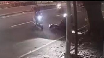 警察官のベガルはジャクット地区のホテルで逮捕された