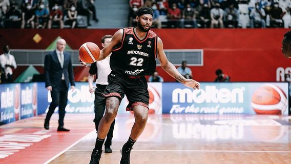 Indonesian Naturalized Basketball Player Marques Bolden Contracted NBA Champion Milwaukee Bucks