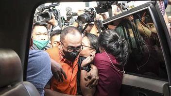 The Role Of Rafael Alun's Wife And 2 Children In The KPK's Tracked Gratification Case
