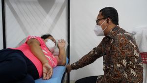 'Don't Be Stressed, Later Add Illness,' Minister Karding Gives Spirit To PMIs Who Are Sick In Malaysia