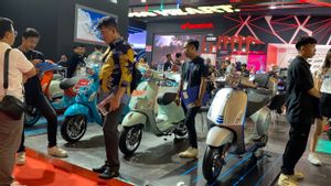 Discount Vespa Various Models At IIMS, The Largest IDR 100 Million For Electric Vespas, Interested?