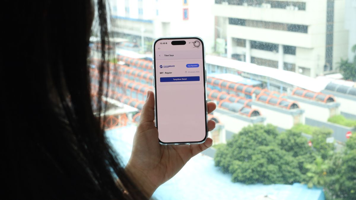 Beli Tiket Transjakarta Kini Bisa Langsung di Aplikasi GoPay