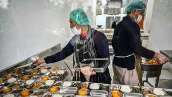 Un expert en technologie alimentaire recommande un système de chaîne du froid pour soutenir le programme MBG