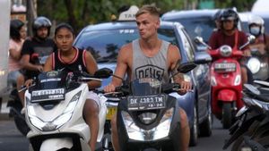 Turis Asing Sewa Motor di Bali Harus Kantongi SIM
