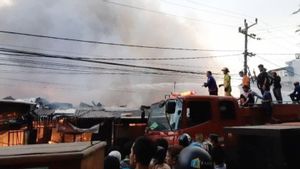 36 Rumah di Asrama Polisi Perintis Makassar Terbakar