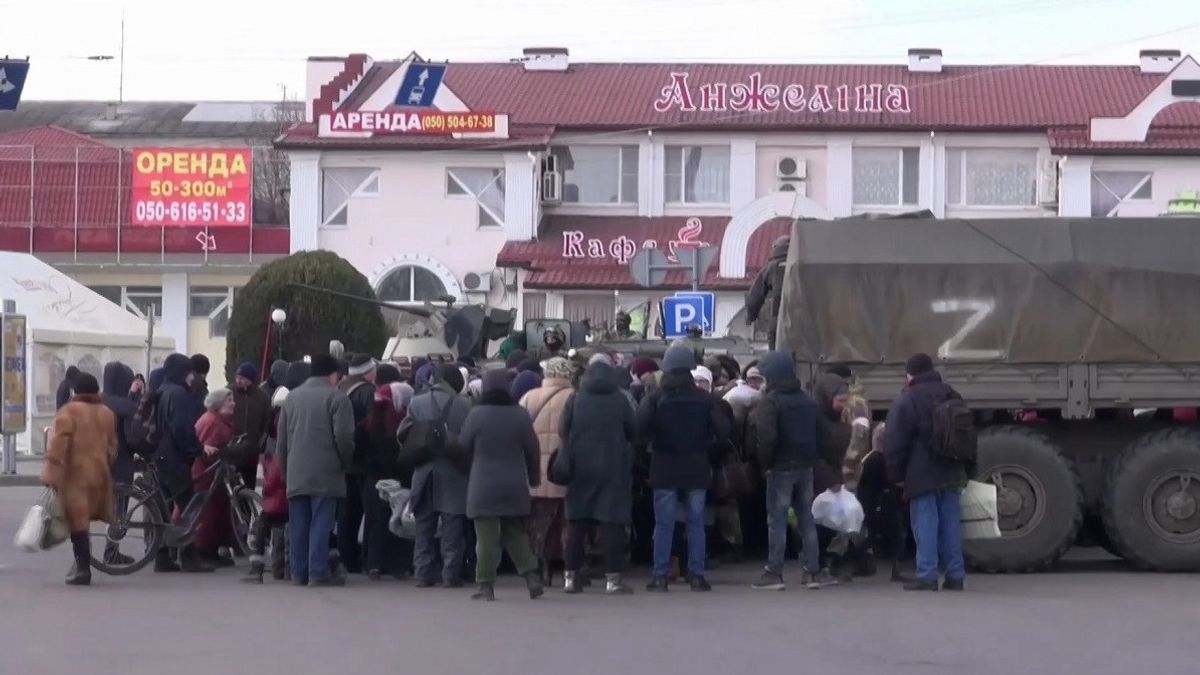 Pukulan Telak, Rusia Mulai Evakuasi Warga Sipil dari Kherson Ukraina	