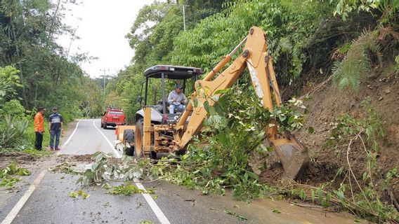 In Three Days 12 Natural Disasters Happened In Agam, The Causes Of High Rainfall