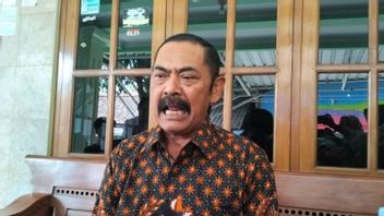 Ketua PDIP Solo FX Rudy Tunggu Gibran Kembalikan KTA