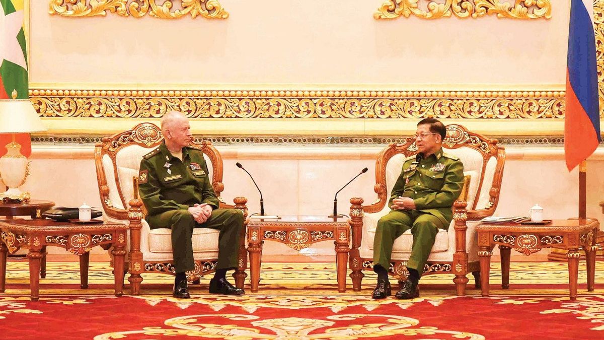 زعيم النظام العسكري في ميانمار يزور روسيا: لن يستقبله بوتين، هل سيشتري الأسلحة؟
