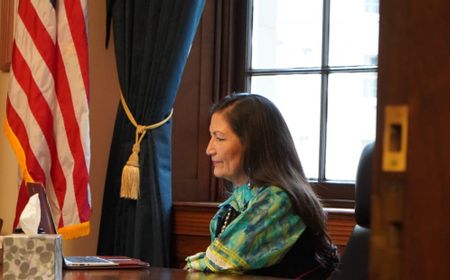 Deb Haaland, Sejarah Suku Indian di Kabinet Amerika dan Sederet PR yang Menanti