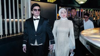 أوريل هيرمانسياه يستعد لعطلة نهاية العام مع العائلة الكبيرة وعطا هاليلينتار