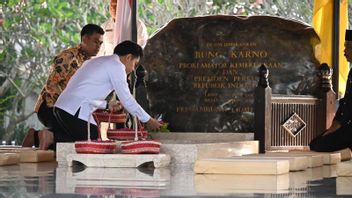 Vice President Gibran Ziarah To Bung Karno's Tomb