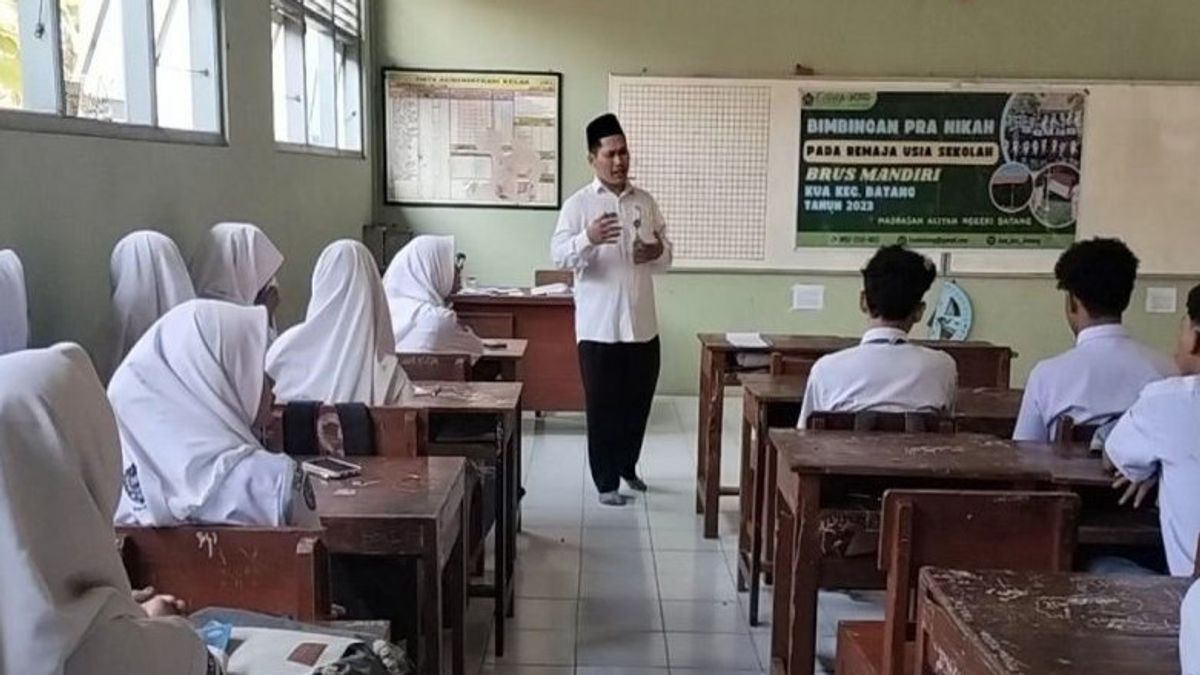 中爪哇巴塘的3所伊斯兰学校已准备好为有特殊需要的学生提供服务