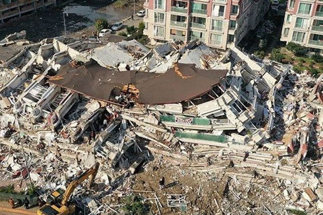 世界で最も多くの死者を出した地震、インドネシアは2回襲った