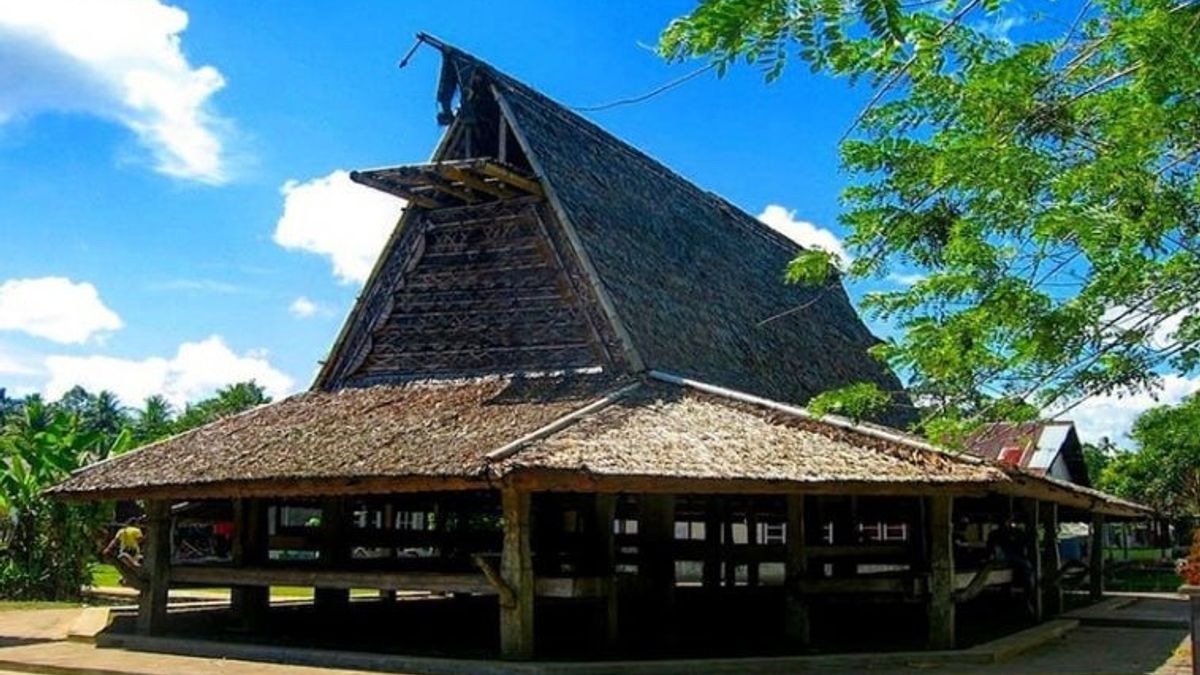 Rumah Adat Maluku: Rumah Sasadu