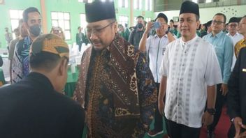 Minister Of Religion Yaqut Gives Special Emphasis When Meeting Madrasas Students In Pekalongan, Don't Exclusive Respect For Differences