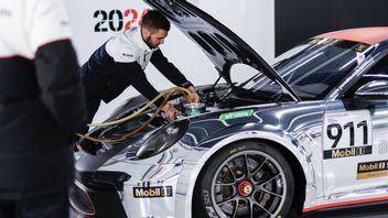 Kompetisi Porsche Mobil 1 Supercup akan Gunakan Bahan Bakar Sintetis, Seperti Apa?