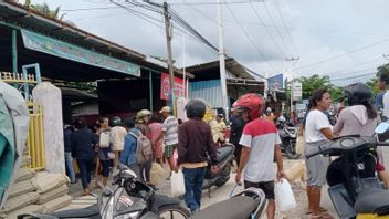    Pj Walkot Kupang Pastikan Distribusi Minyak Tanah Kembali Normal