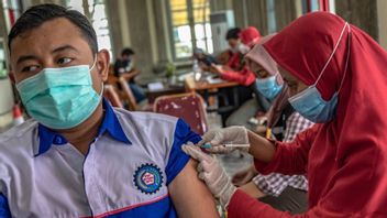 PPKM 级别 4，这是强制雅加达居民出示疫苗卡的规则