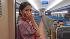 Terapkan Syarat Tidak Boleh Bertato, Kereta Cepat Jakarta-Bandung Buka Lowongan Kerja untuk Lulusan SMA hingga S1