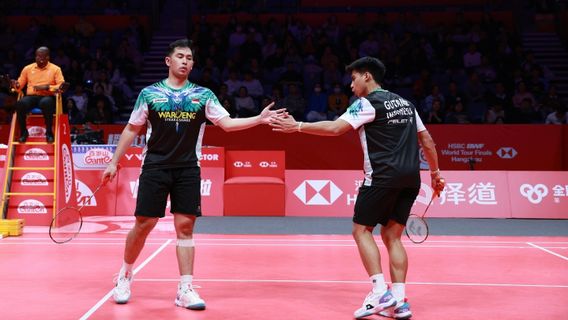 BWFワールドツアーファイナルズ2025:悪い記録を破ることはできず、サバル/レザ・カンダスは準決勝で