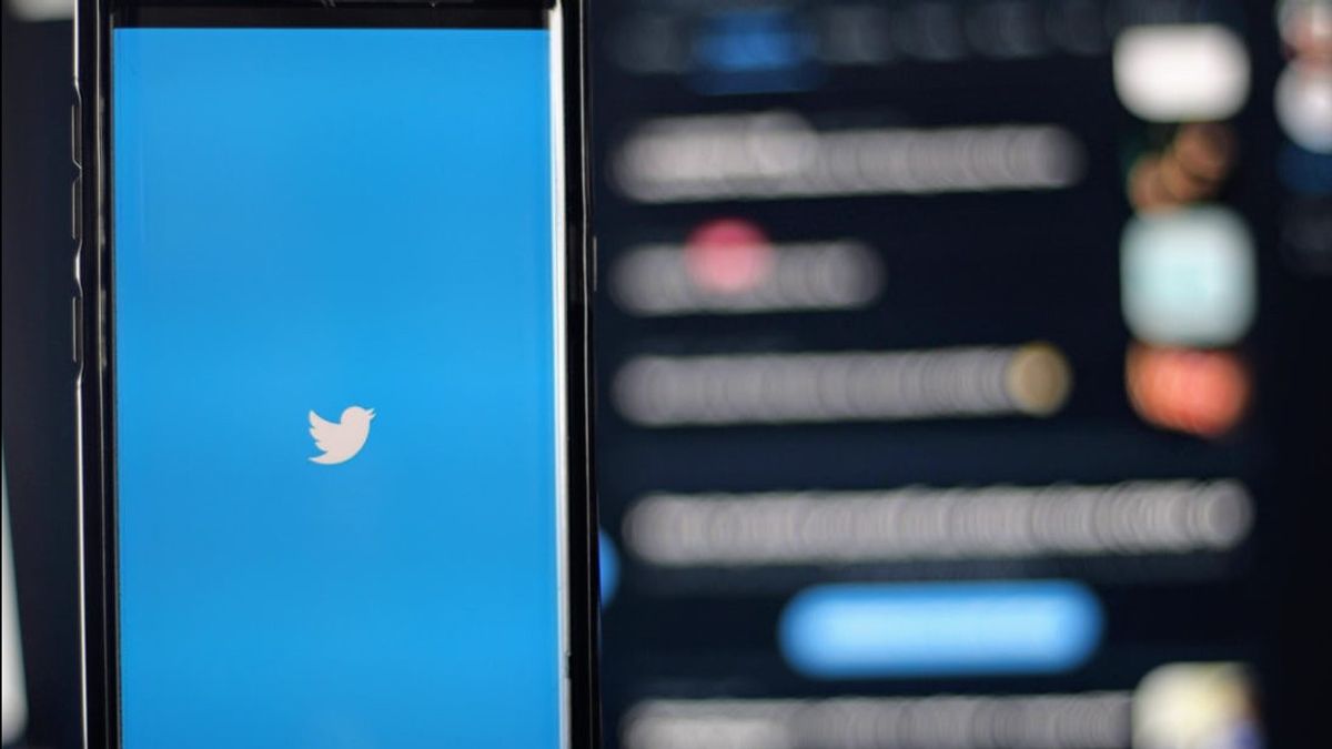 据称，为了让用户更加困难，Twitter取消将此显示更改带到其网站