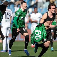 Kecolongan Gol Akibat Handball Jay Idzes, Sassuolo Tetap Kalahkan Cagliari