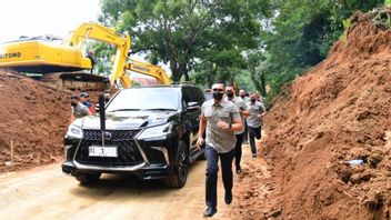 习近平已致电佐科威，准备帮助处理Cianjur地震受害者