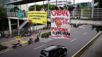 Perubahan Jumlah Halaman Draf UU Cipta Kerja Dianggap Mengacaukan Informasi di Ruang Publik