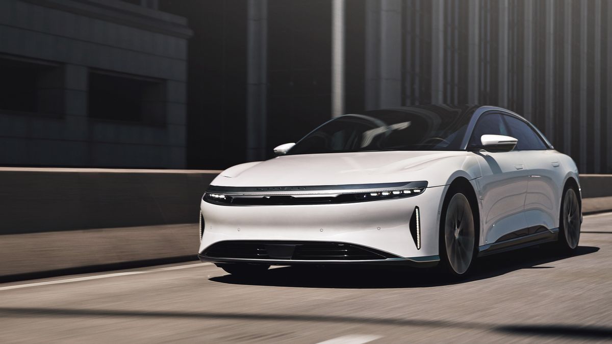Competing With Tesla, Lucid Group Will Soon Launch The Lucid Air Dream Luxury Sedan In Europe