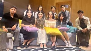 Shabrina Leanor 到 Anjelia Dom Nyanyikan Karya Yovie Widianto 在 最新项目中