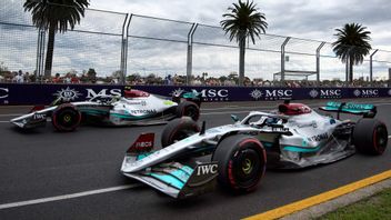 Lewis Hamilton dan George Russell Belum Begitu Kompetitif di F1 2022, Kru Mercedes Lembur Saat Libur Paskah