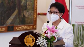 会见英国外交大臣利兹·特鲁斯，外交部长雷特诺就气候问题：印尼不想陷入修辞
