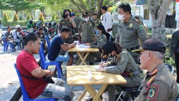 Satpol PP Raids KTP In Palangka Raya, 13 People Are Given A Fine Of IDR 100 Thousand