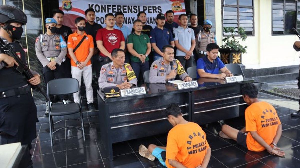 Polisi Tangkap Anak dan Ayah Pelaku Pembunuhan Sadis Satu Keluarga di Way Kanan Lampung