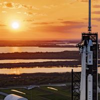 SpaceX Coba Lagi Kirim Kirim Tim Astronot NASA  ke ISS dalam Misi Ilmiah Enam Bulan  