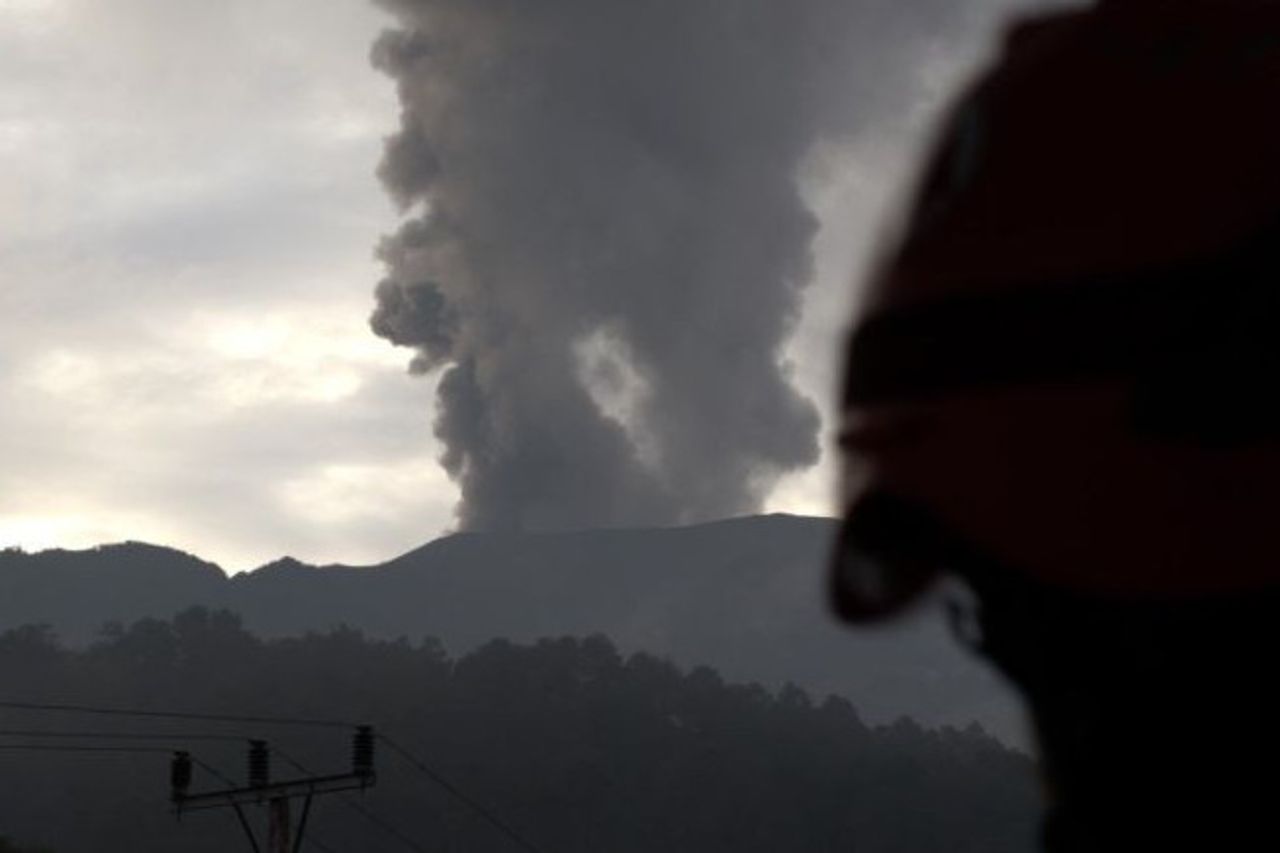 マラピ山の活動の評価結果、PVMBG:火山活動は依然として高いと考えられています