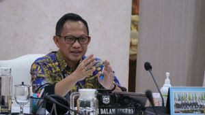 Jokowi Pimpin Vaksinasi Massal COVID-19, Mendagri: Prokes Tetap Dilakukan  