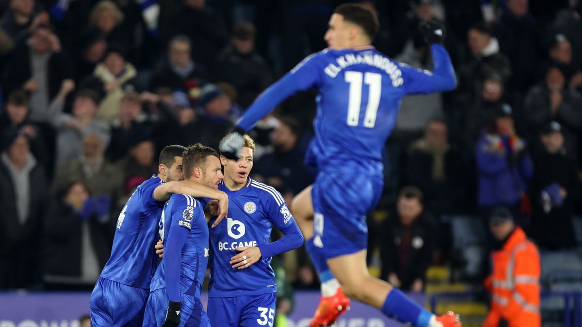 Debut Manis Van Nistelrooy Menangkan Leicester City Atas West Ham United