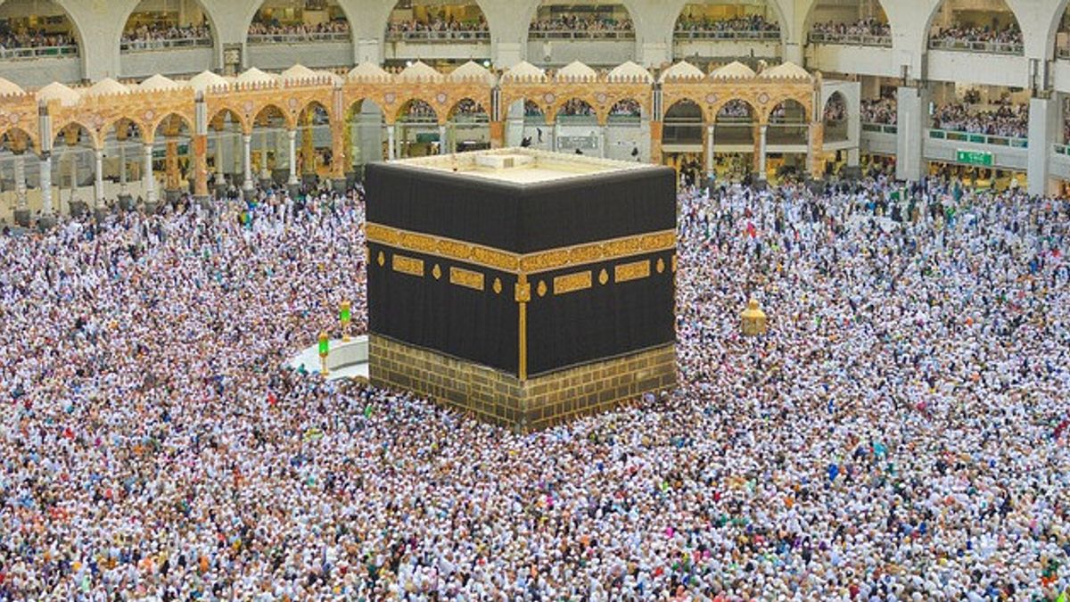 Independent Umrah Controversy: Worship Affairs Should Be Made Easier, Not Difficult