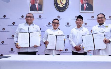 Pemerintah Tetapkan 27 Hari Libur Nasional dan Cuti Bersama 2025