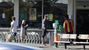 Ribuan Pengunjuk Rasa Gelar Protes Kebijakan Ketat COVID-19 Selandia Baru, PM Ardern: Tidak Mewakili Mayoritas