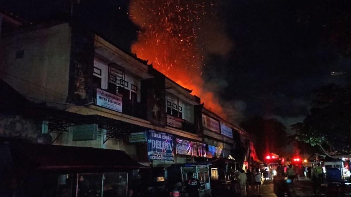 Kebakaran Pasar Mengwi Bali Hanguskan 56 Kios Pakaian, Kerugian Ditaksir Miliaran