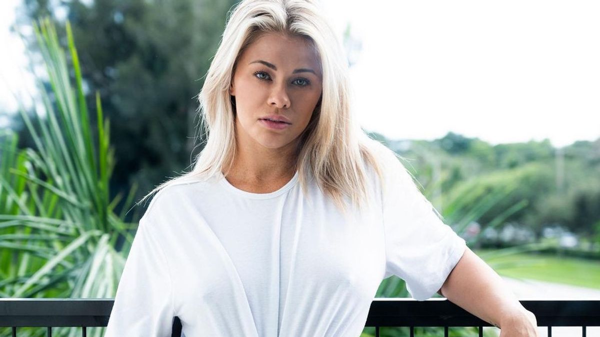 Former Ufc Star Paige Vanzant Admits She Is Always Naked At Home With Her Husband