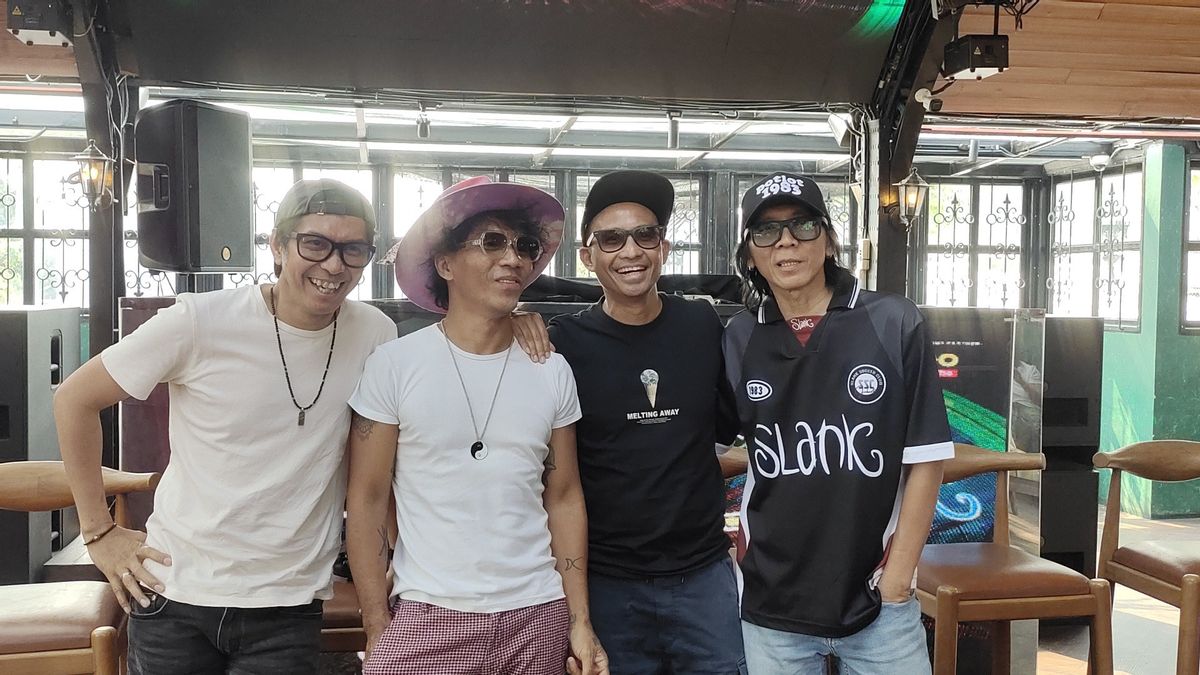 Slankのスタッフがインドネシアの音楽産業への希望を表明