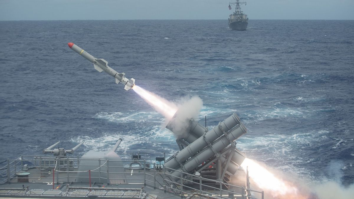 Allies Want To Equip Ukraine With Harpoon Missiles To Penetrate Naval Blockade, But Fear Of Russian Retaliation
