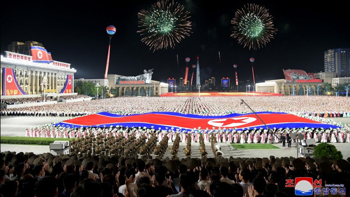 北朝鮮建国76周年記念式典